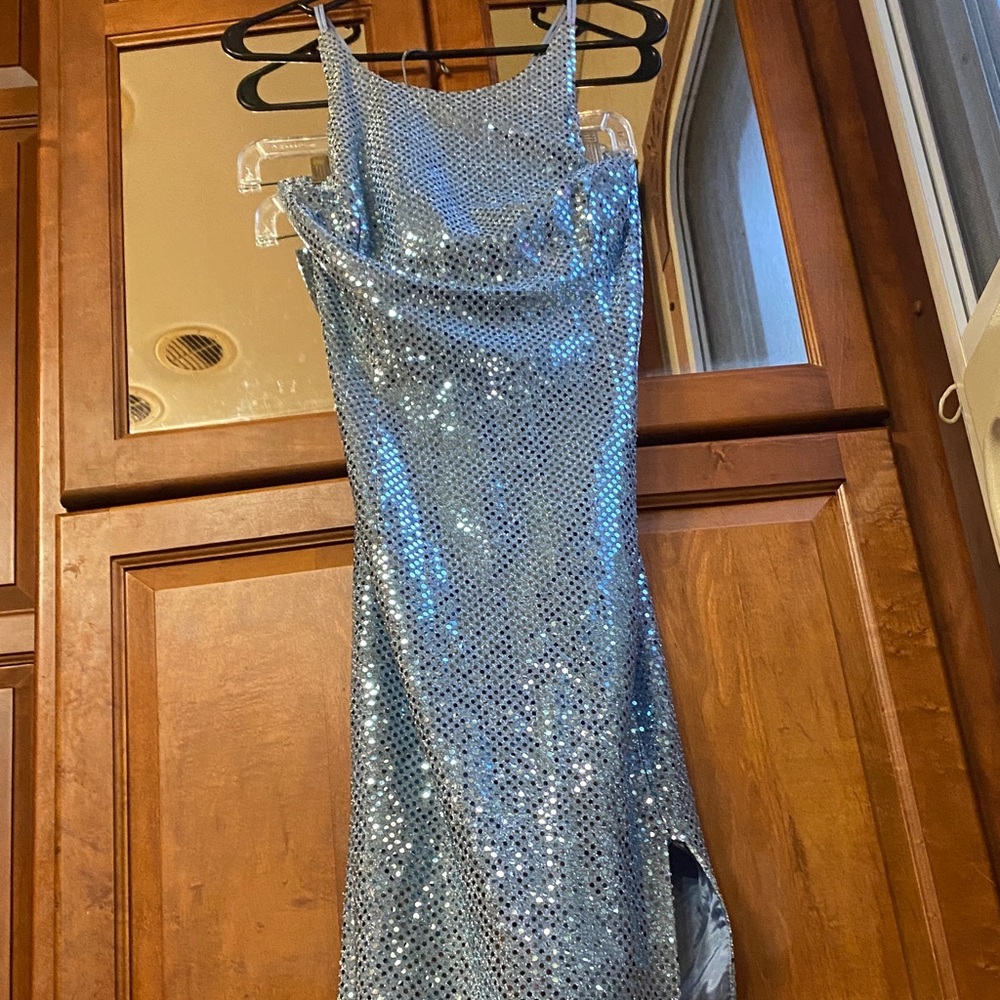 Roberta Bridal Metallic Sequin Strappy Dress in Silver-Blue 8-10? Evening Gown